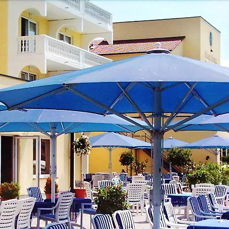 Dorint Marc Aurel & Golf Station touristique 4*