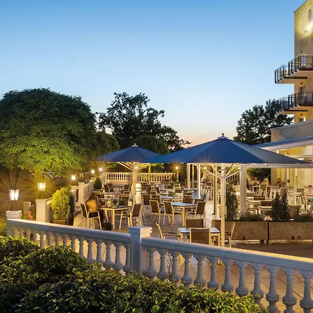 Dorint Marc Aurel & Golf 4*