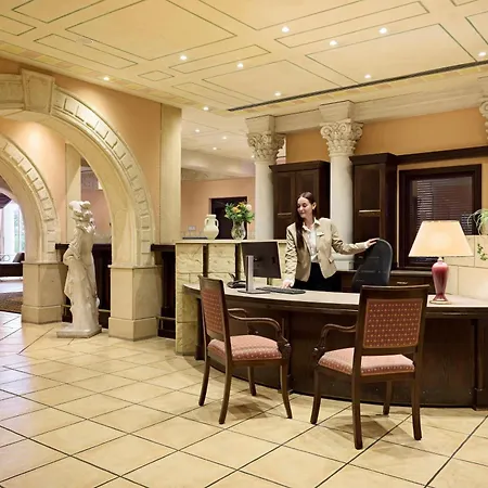 Dorint Marc Aurel & Golf 4*