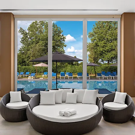 Dorint Marc Aurel & Golf Resort 4*