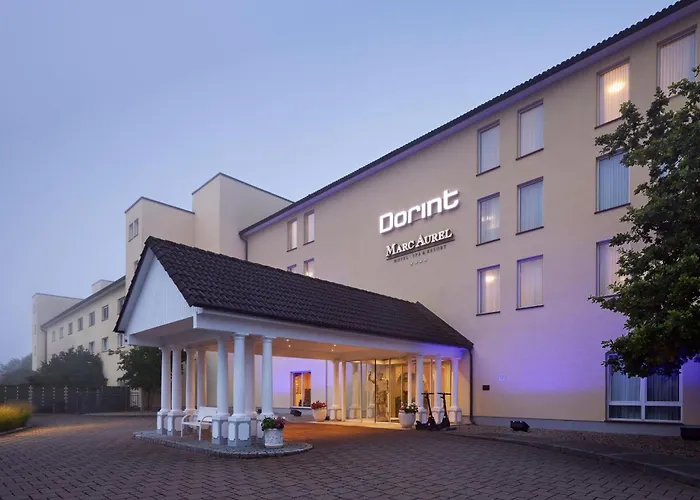 Dorint Marc Aurel & Golf منتجع 4*